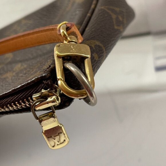 Louis Vuitton Monogram Pochette Accessoires Pouch (2220) - Picture 4 of 12